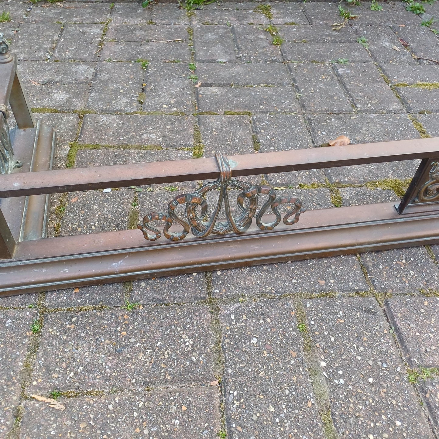 Antique Brass & Iron Fireplace Fender Rococo Heron Motif Georgian Regency Style Ornate Fire Surround Aged Patina Late 19th Century