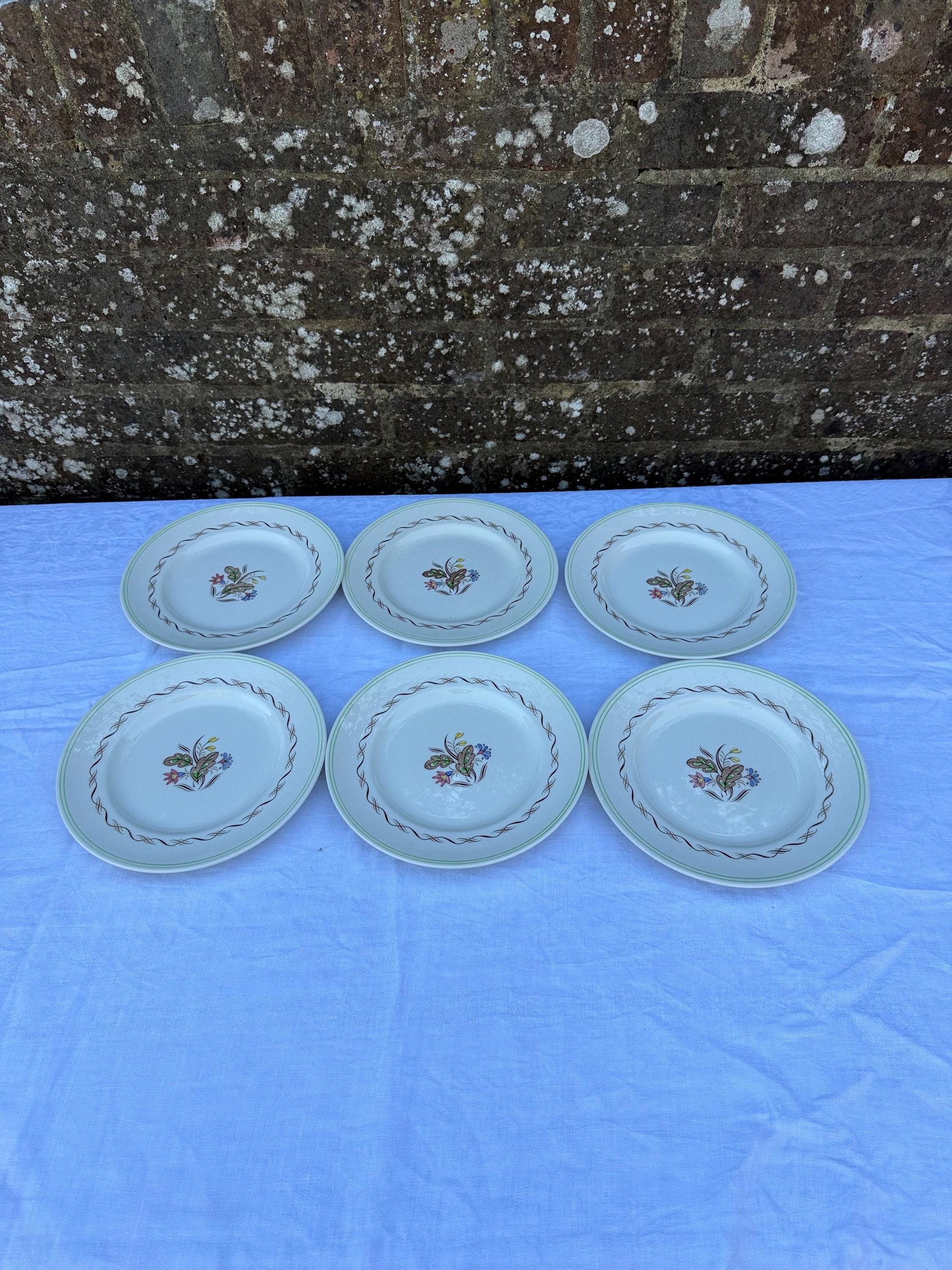 1950s Royal Doulton Woodland dinner service - 26 pieces - mid century floral tableware, English china dinner service, D 6338