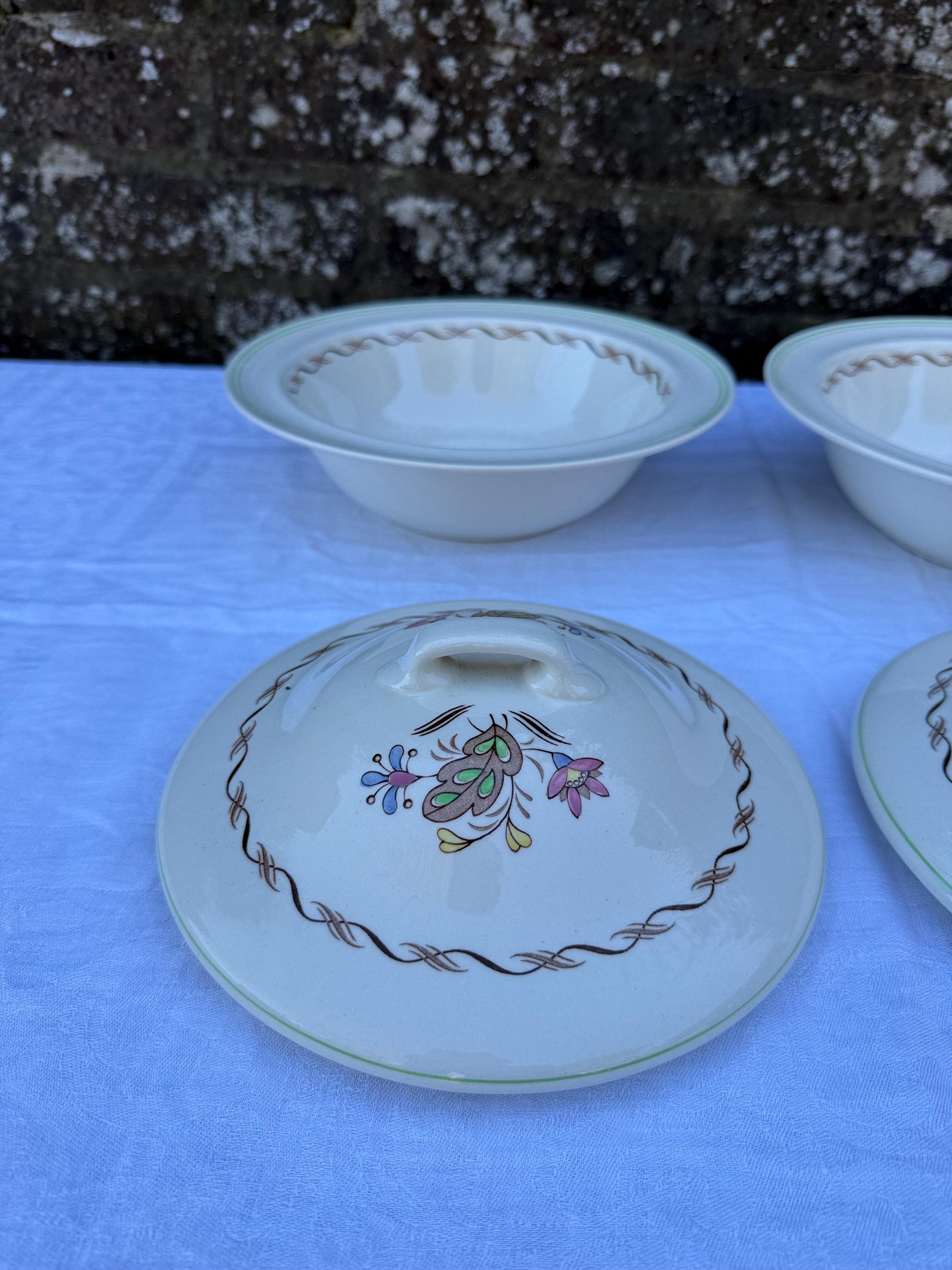 1950s Royal Doulton Woodland dinner service - 26 pieces - mid century floral tableware, English china dinner service, D 6338