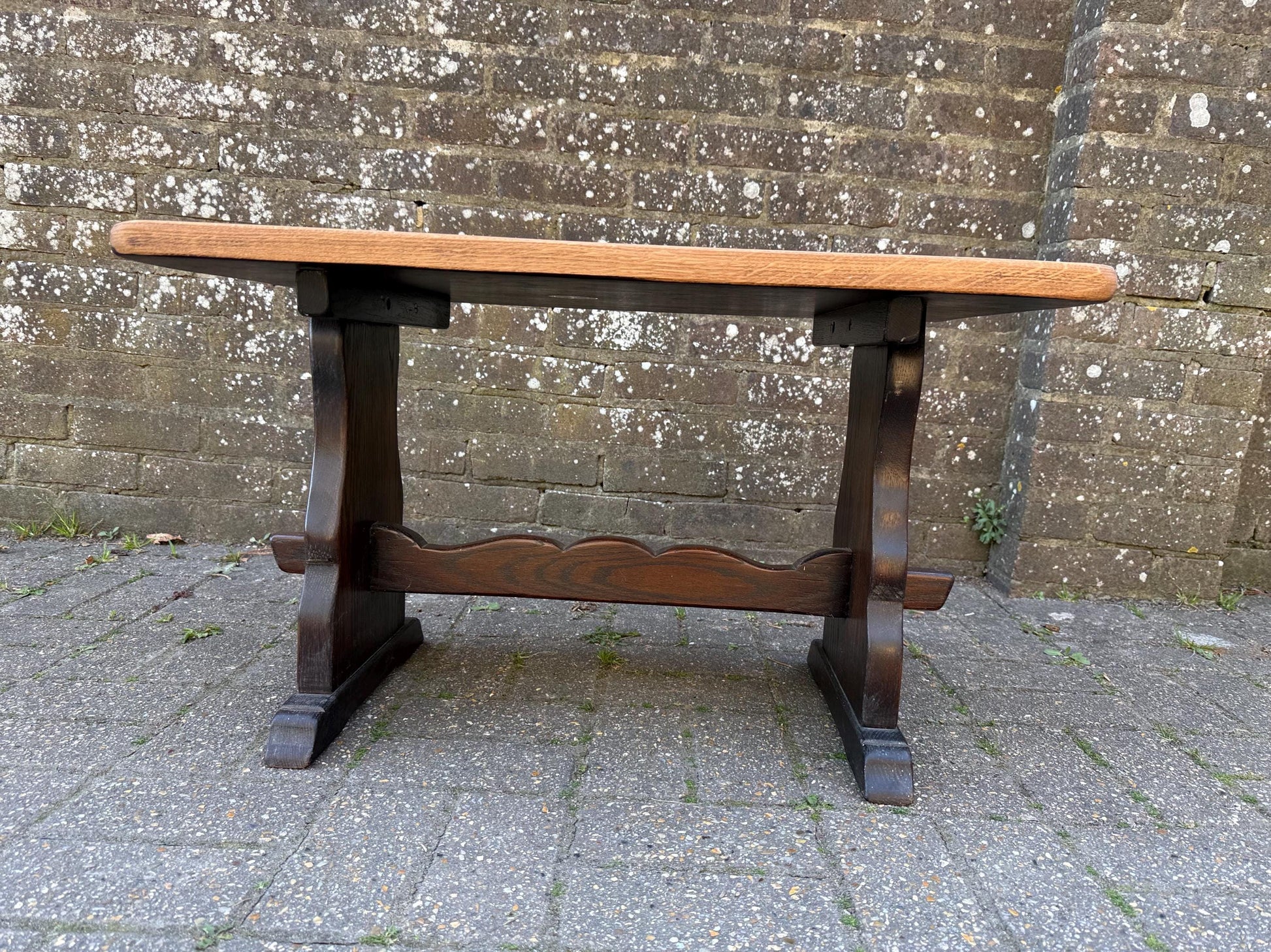 Solid oak vintage coffee table, WEBBER furniture, Croydon, mid-century. side table, vintage table - excellent condition