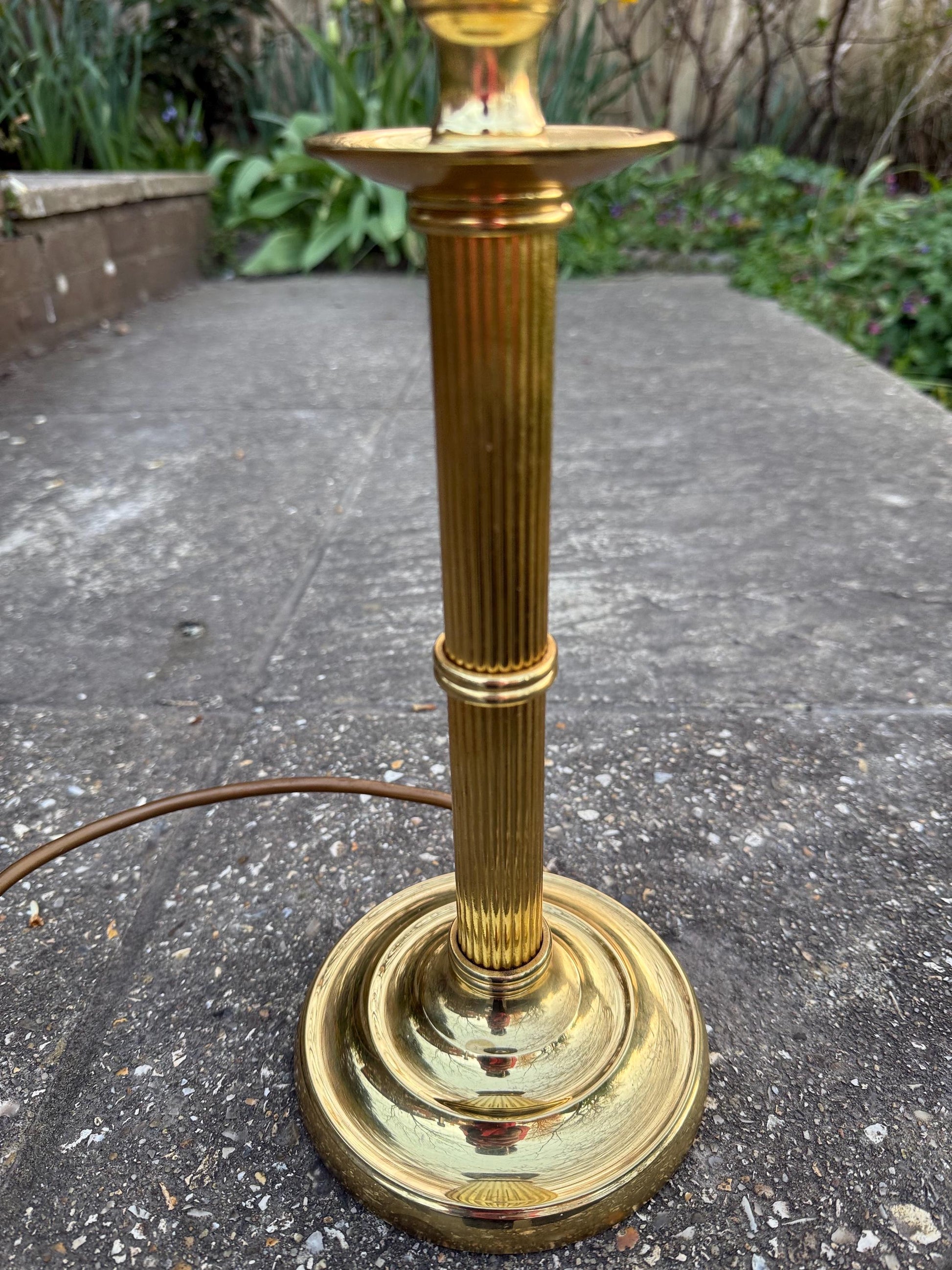 Valsan Brass Vintage Table Lamp - excellent condition, PAT tested and working
