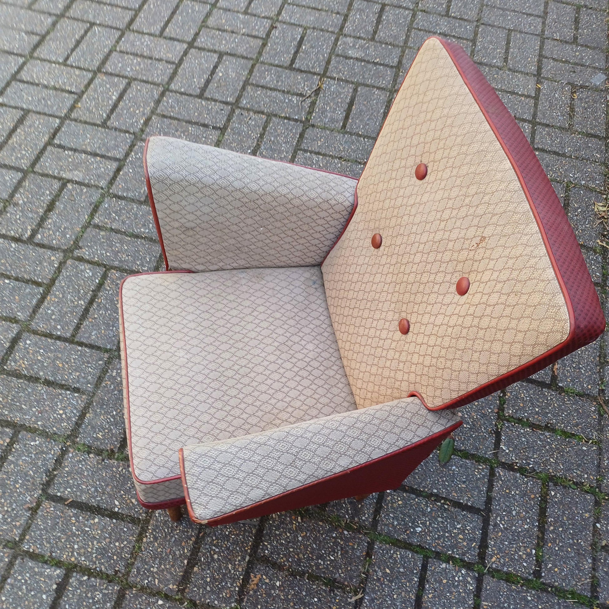 Quirky Retro Mid-Century Modern Wingback Armchair Red & Cream Vinyl Upholstery, Wooden Legs