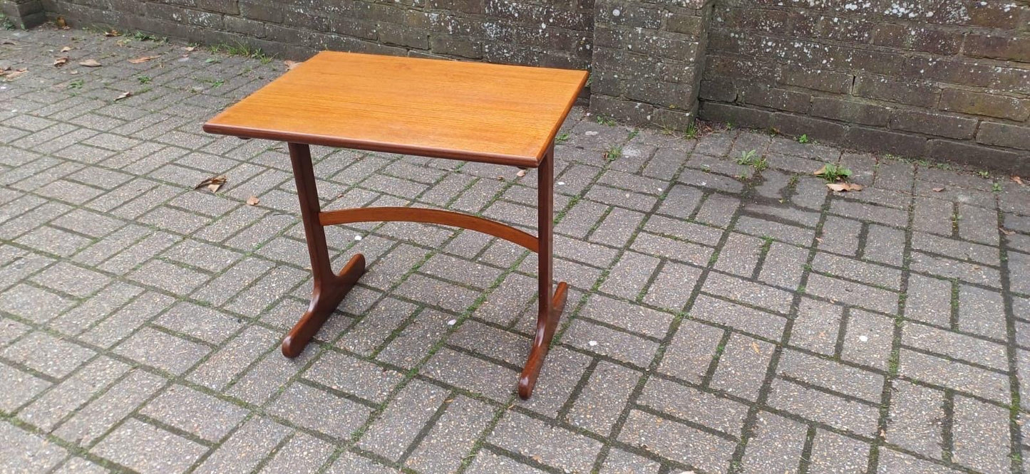 Retro vintage Danish G Plan style occasional table, vintage side table, lamp table
