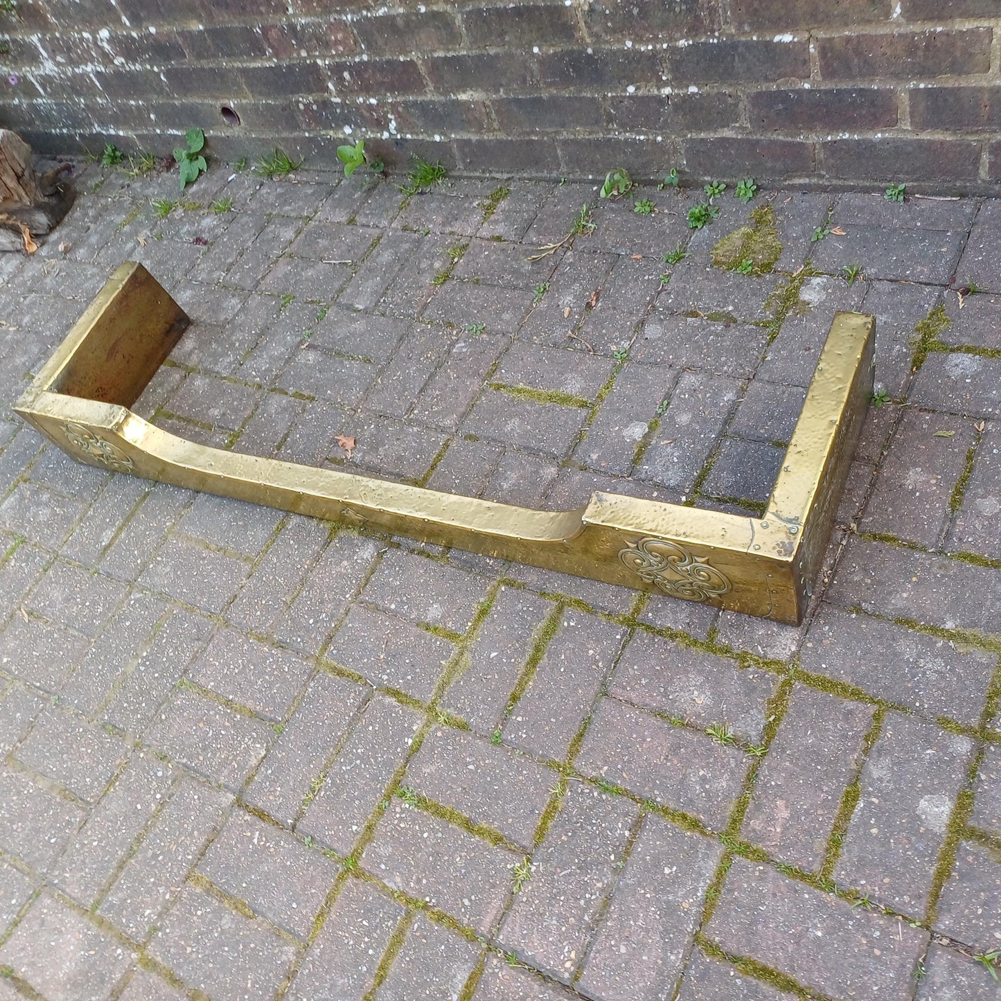 Antique Brass Clad Fireplace Fender Late Victorian or Edwardian, Hand-Tooled Arts & Crafts Gothic Revival Style