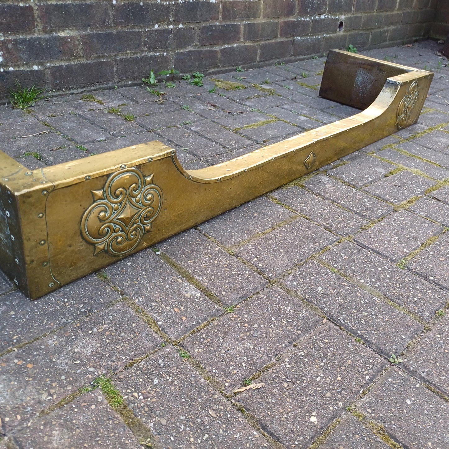 Antique Brass Clad Fireplace Fender Late Victorian or Edwardian, Hand-Tooled Arts & Crafts Gothic Revival Style