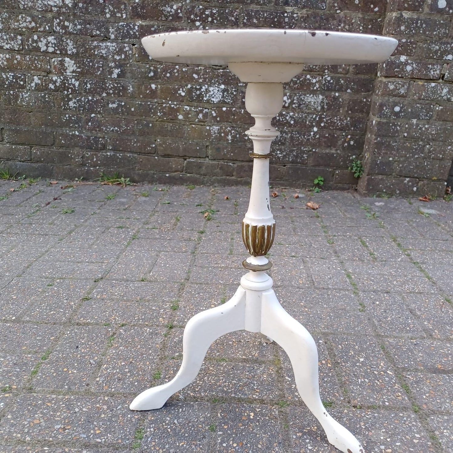 Superb vintage painted white/cream and gold wine table, side table, vintage wooden table, lamp table - white with gold accents