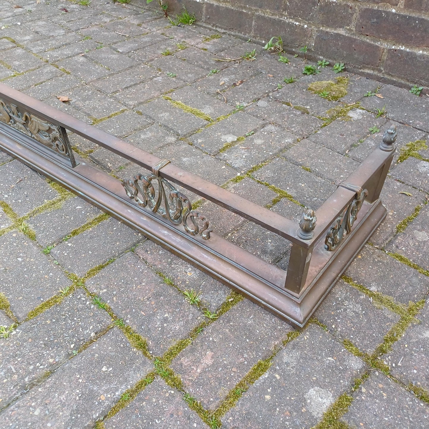 Antique Brass & Iron Fireplace Fender Rococo Heron Motif Georgian Regency Style Ornate Fire Surround Aged Patina Late 19th Century