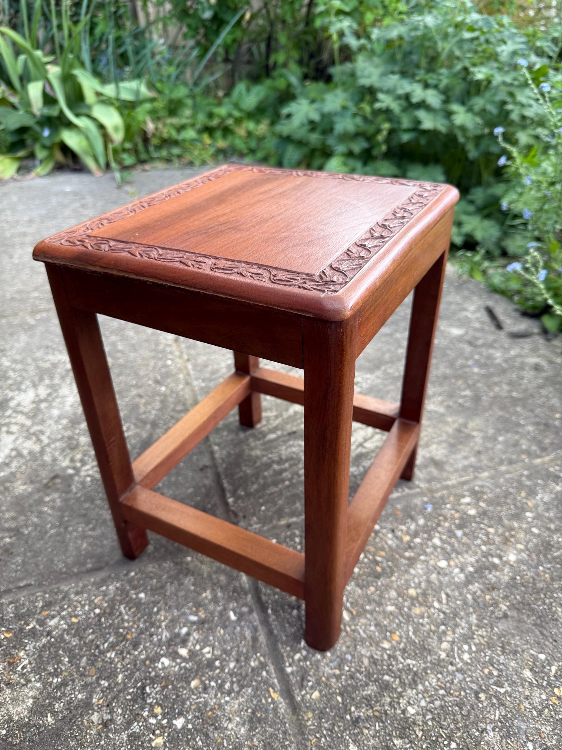 Vintage hand carved side table, leaf border accent, storage drawer, 1950s small wooden table or plant stand, occasional small table