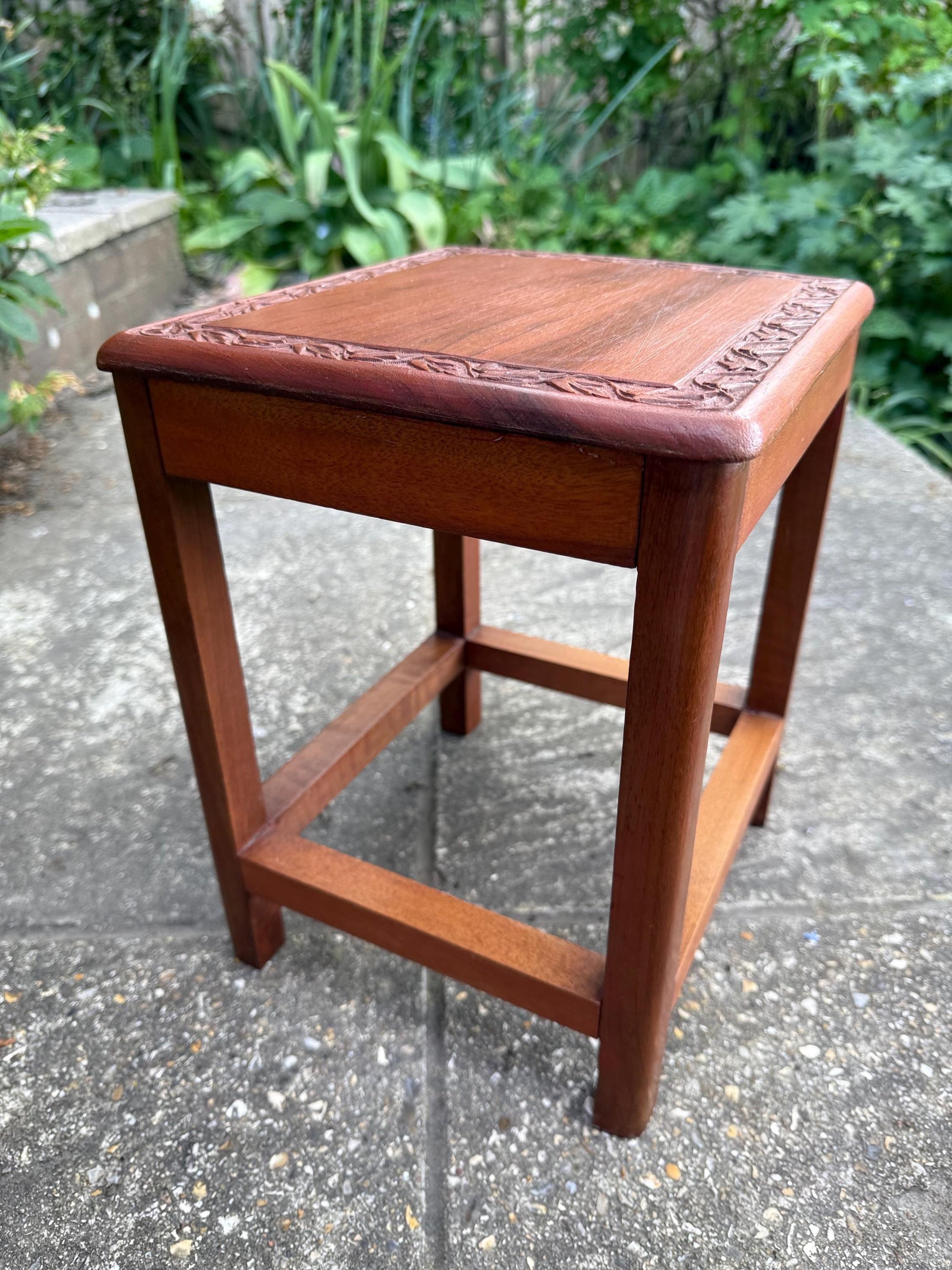 Vintage hand carved side table, leaf border accent, storage drawer, 1950s small wooden table or plant stand, occasional small table