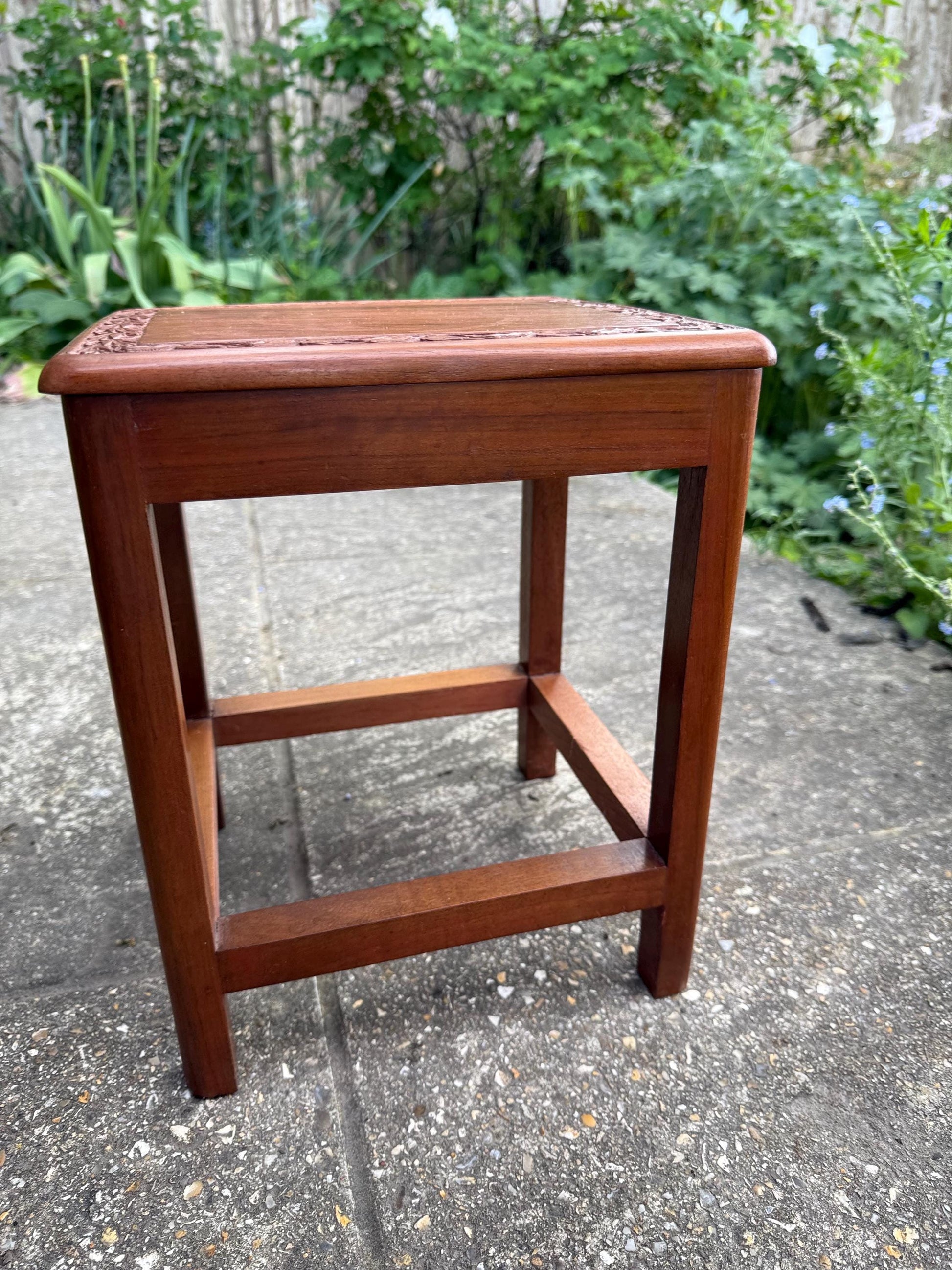 Vintage hand carved side table, leaf border accent, storage drawer, 1950s small wooden table or plant stand, occasional small table