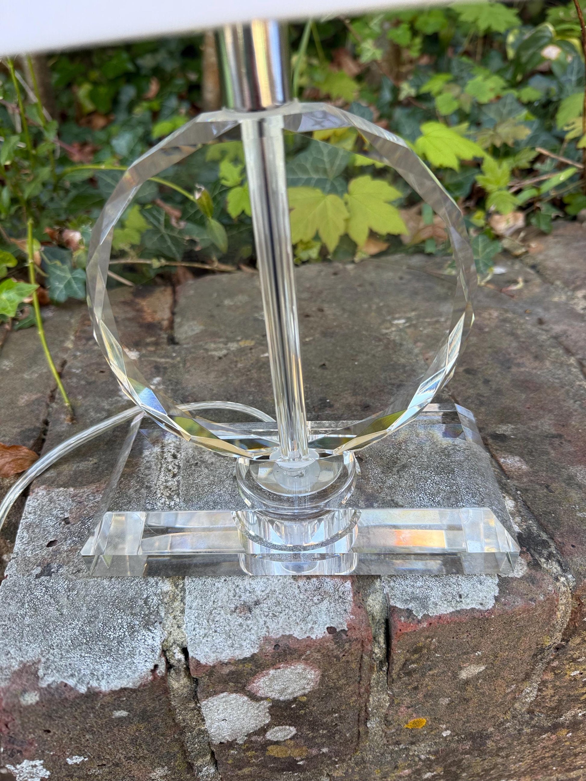 Vintage Glass Shaped and Crystal Cut Table Lamp – all working and PAT test