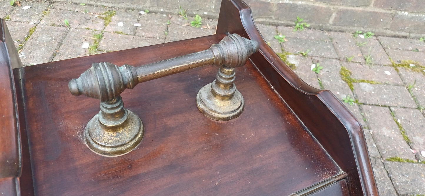 Large Antique Edwardian Mahogany Coal Scuttle With Brass Handle & Metal Liner Vintage Fireside Box Fireplace Bin Kindling Wood Fuel Storage.