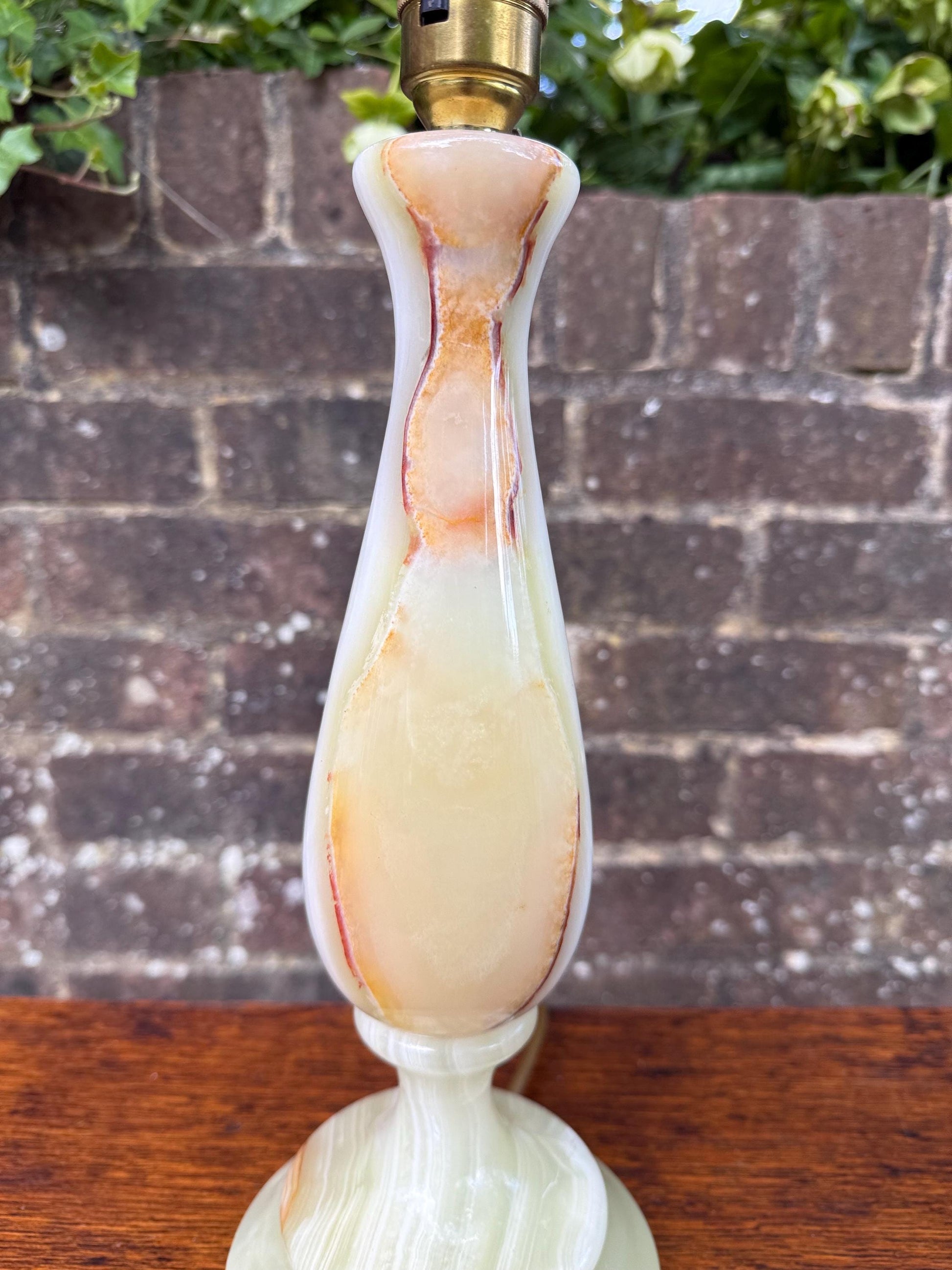 Vintage Cream, Green and Honey coloured Onyx Lamp Base; Art Deco Style Lamp. Retro lighting, Tall Retro Onyx Lamp. PAT tested. working