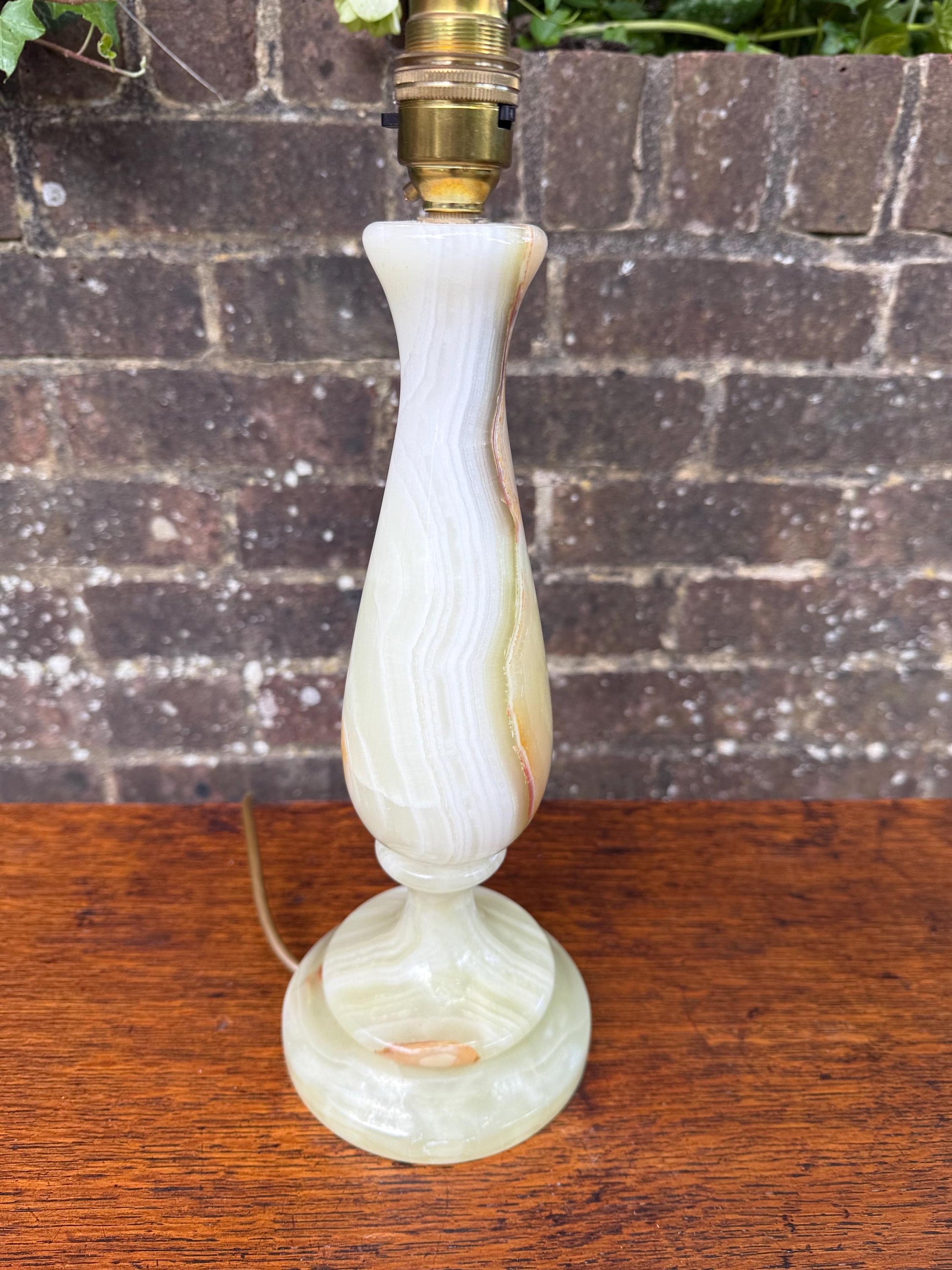 Vintage Cream, Green and Honey coloured Onyx Lamp Base; Art Deco Style Lamp. Retro lighting, Tall Retro Onyx Lamp. PAT tested. working