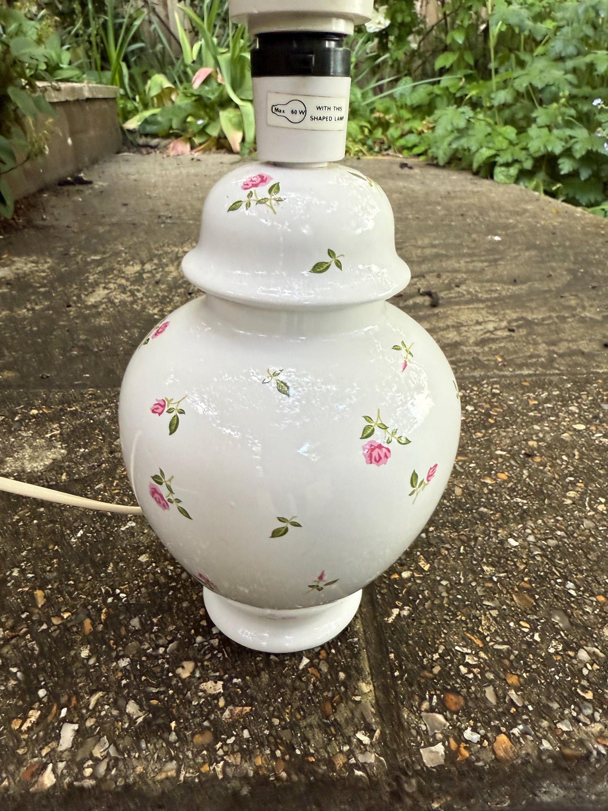 Vintage St Michael Ceramic Table Lamp with Pink Rosebud pattern, 1970s lamp, cottage and country style, working
