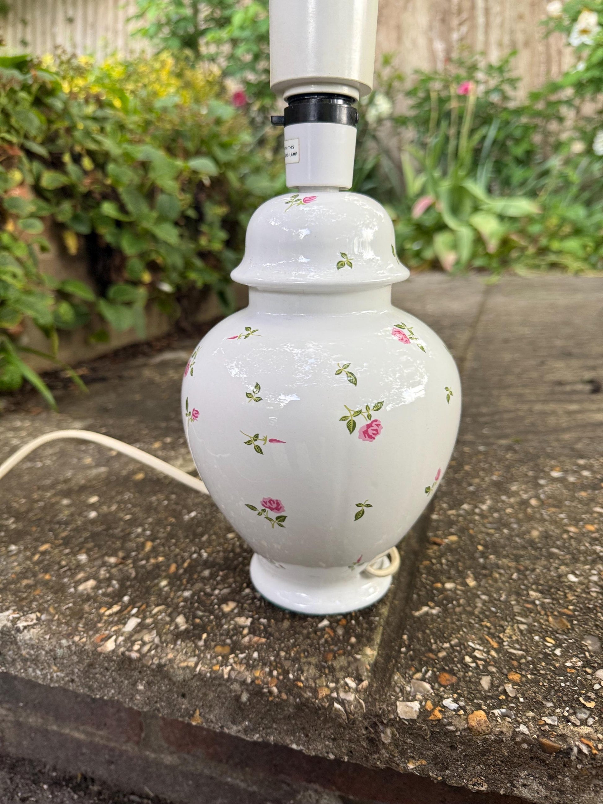 Vintage St Michael Ceramic Table Lamp with Pink Rosebud pattern, 1970s lamp, cottage and country style, working