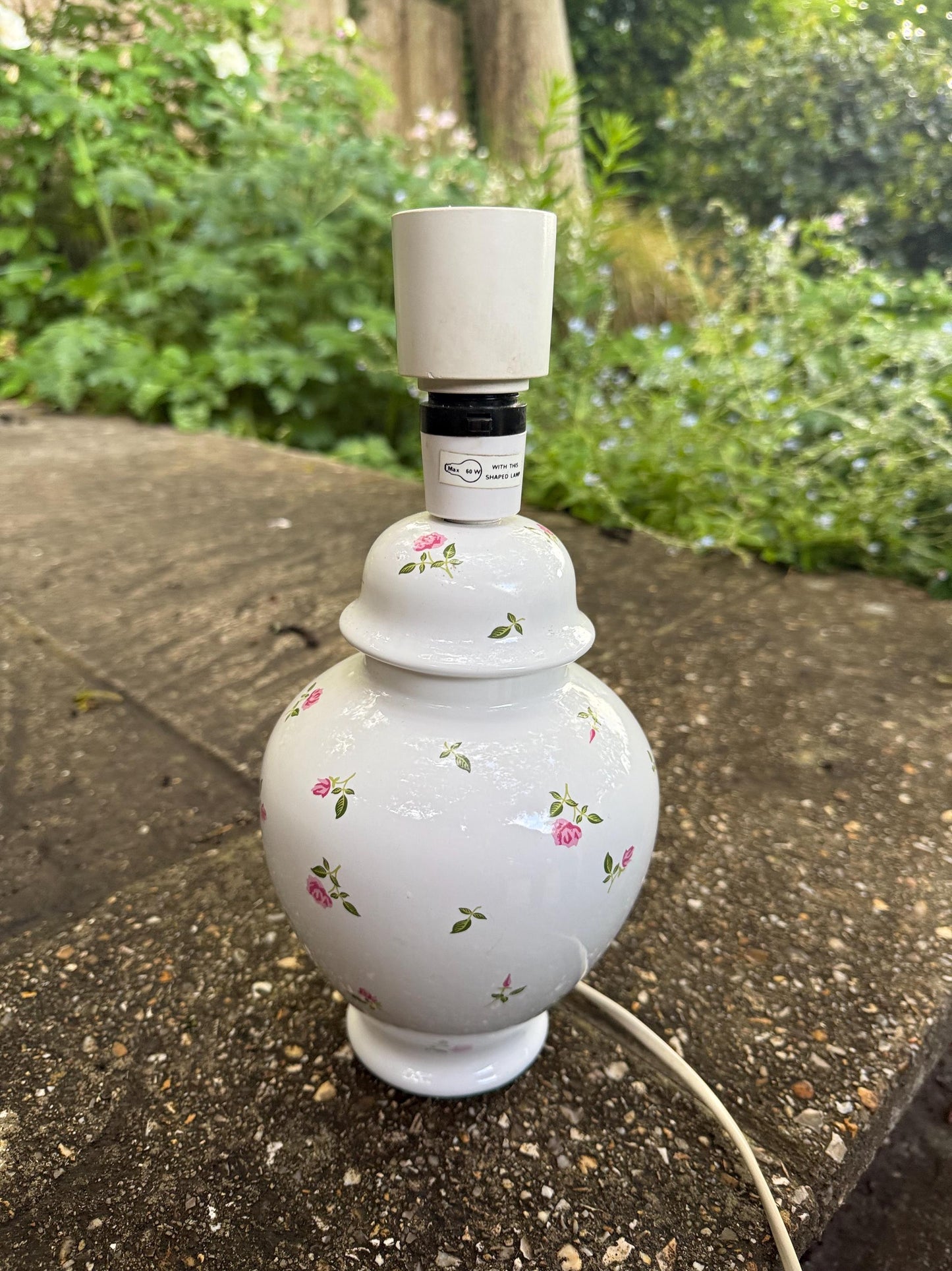 Vintage St Michael Ceramic Table Lamp with Pink Rosebud pattern, 1970s lamp, cottage and country style, working