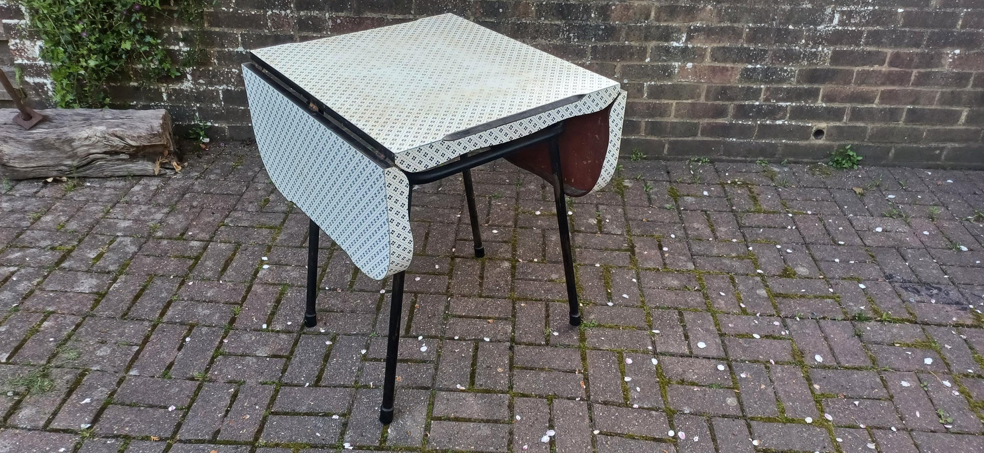Classic American Vintage Retro Funky Drop Leaf Geometric Formica and Metal Kitchen Dining Table Quintessential 50s Décor FREE HAND Delivery