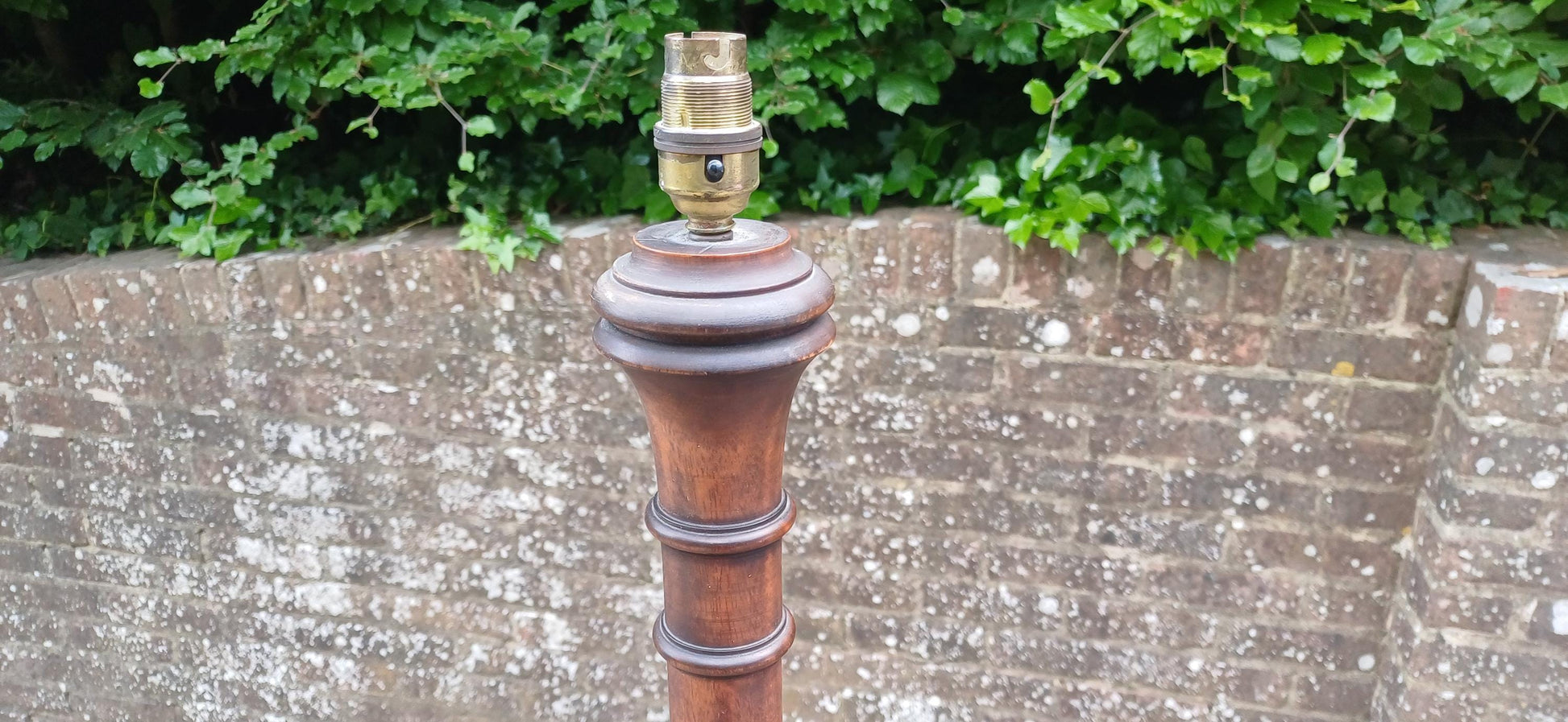 Vintage Mahogany Turned Column Floor Standard Lamp Working Order Traditional Style VGC FREE HAND Delivery Working Order and Pat Tested