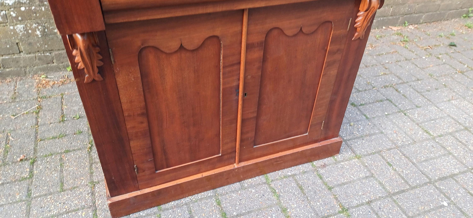 Victorian Rococo Revival Mahogany Chiffoniere 19th Century Antique Sideboard with Carved Pediment & Gothic Panels FREE HAND Delivery