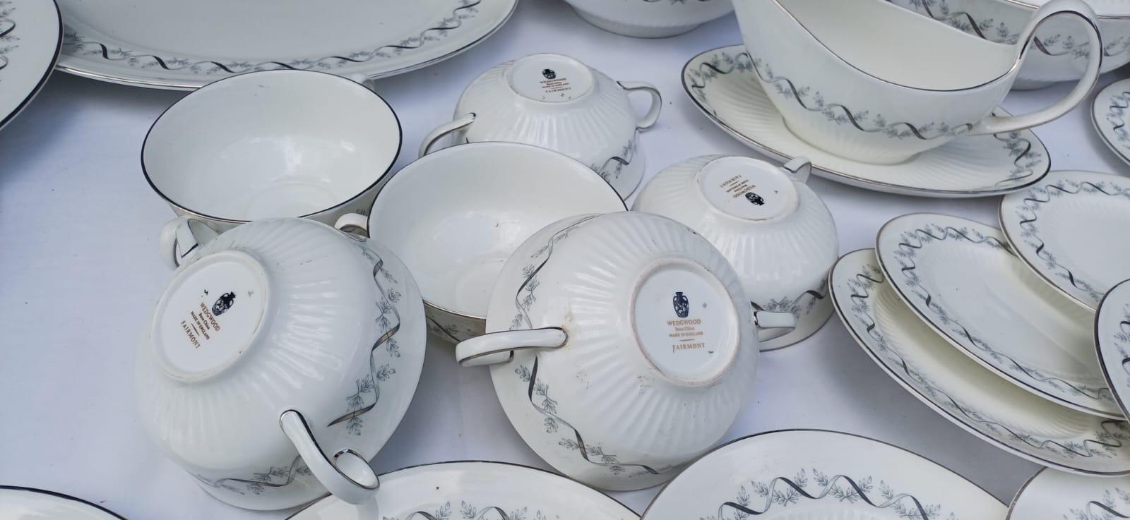 Vintage Wedgwood Fairmont Fine China Dinner Set – Made in England - 26 pieces - 1970s/80s white and silver, black