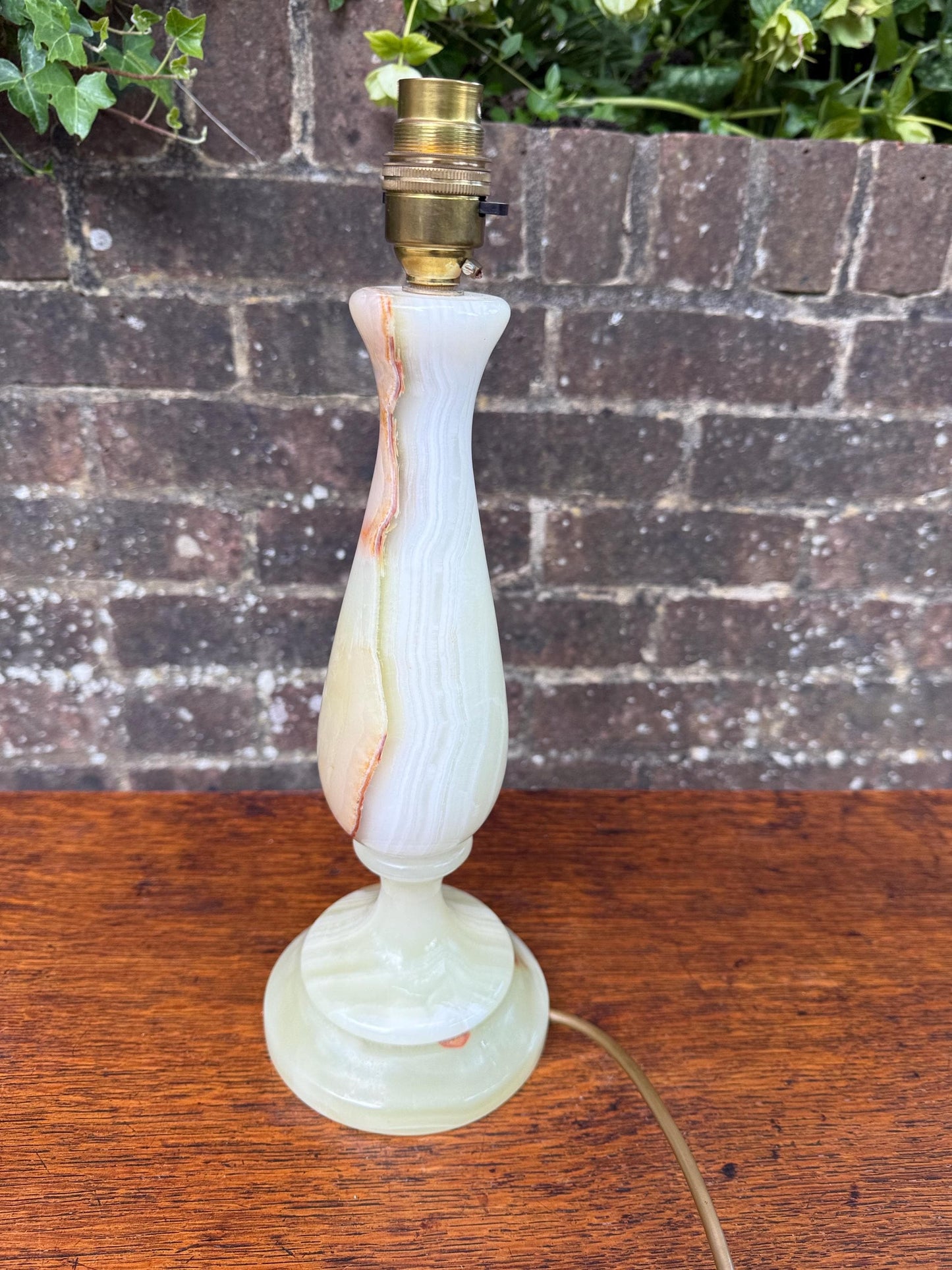 Vintage Cream, Green and Honey coloured Onyx Lamp Base; Art Deco Style Lamp. Retro lighting, Tall Retro Onyx Lamp. PAT tested. working