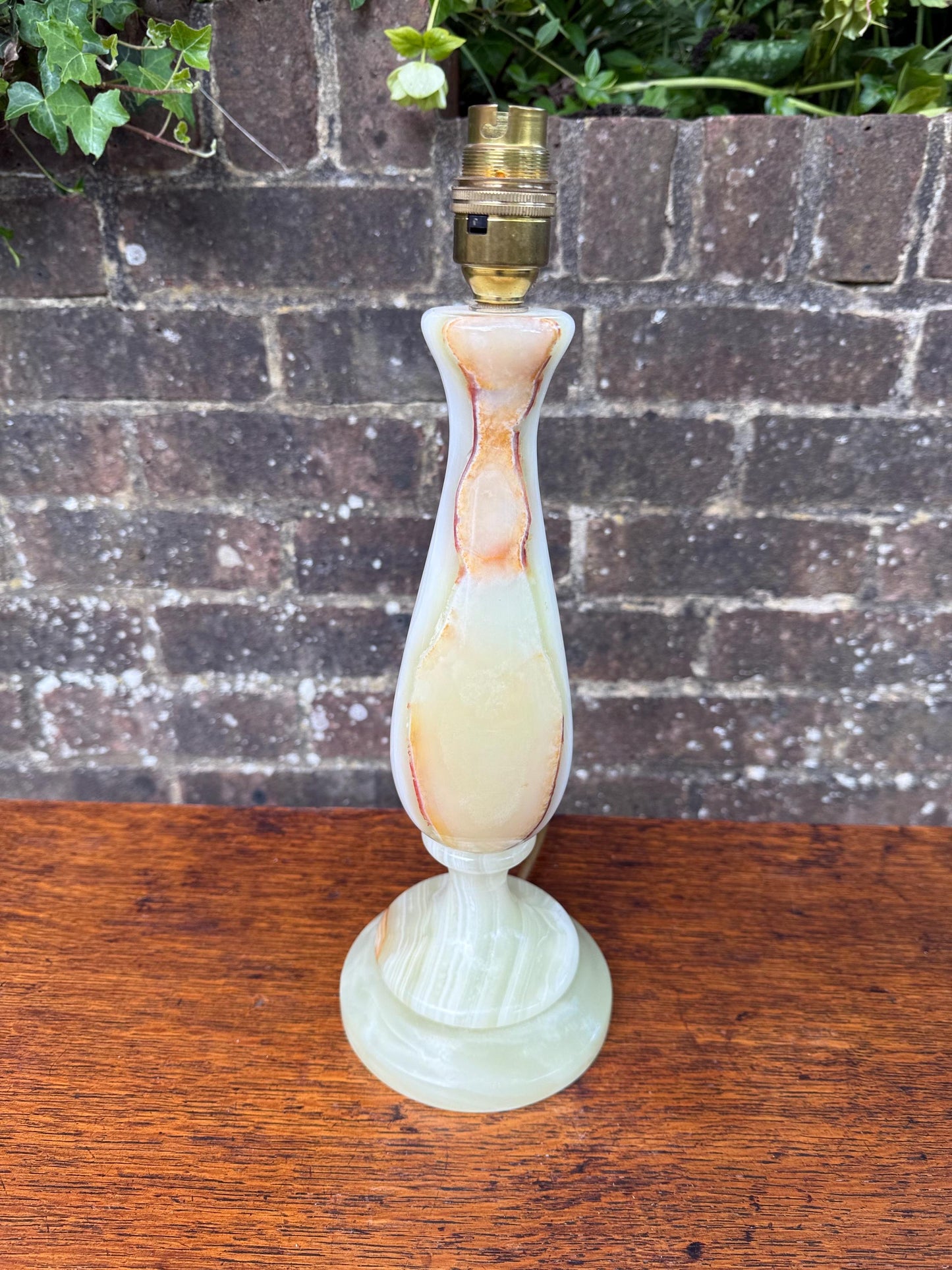 Vintage Cream, Green and Honey coloured Onyx Lamp Base; Art Deco Style Lamp. Retro lighting, Tall Retro Onyx Lamp. PAT tested. working