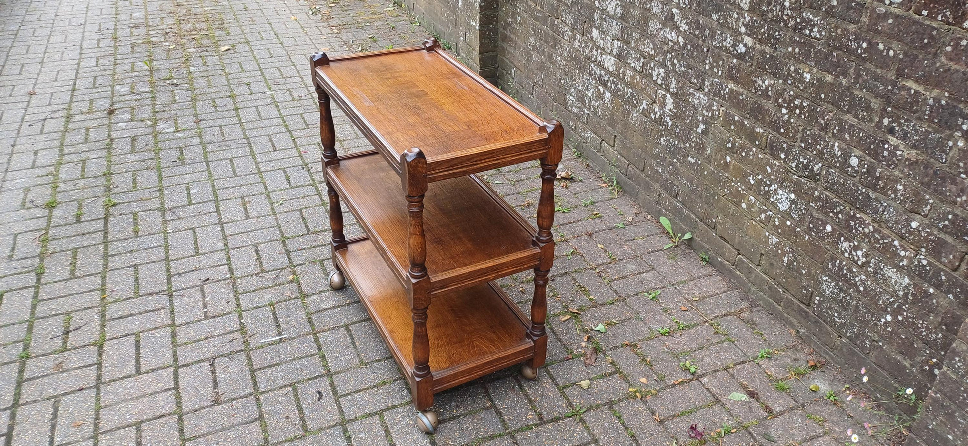 Versatile Vintage Solid Oak Three-Tier Sideboard Trolley Buffet – Display Shelves FREE HAND Delivery Top Quality Working Castors