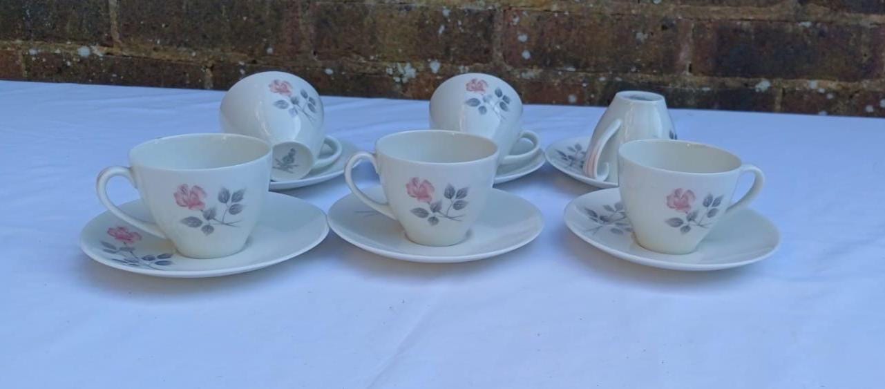 vintage mid century royal doulton tea set, cups and saucers VGC. lovely cream white set with roses on the pieces