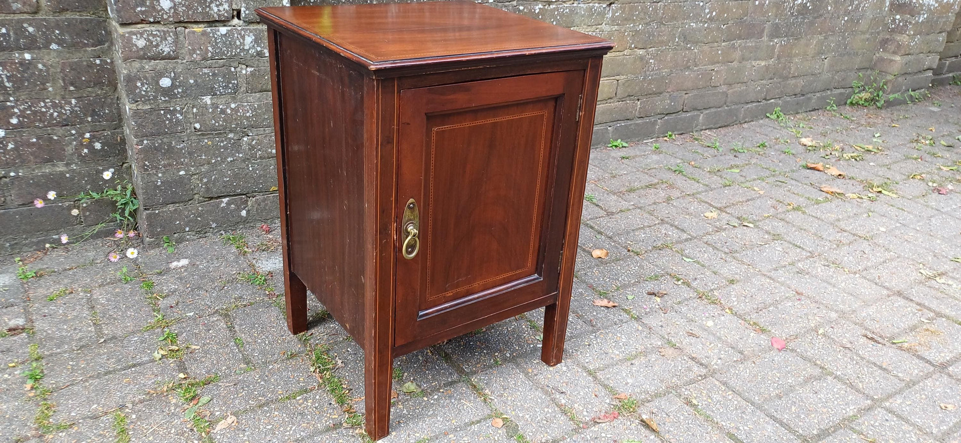 Antique Edwardian Inlaid Mahogany Bedside Cabinet – Vintage Nightstand Cupboard with Brass Ring Pull & Shelf Storage