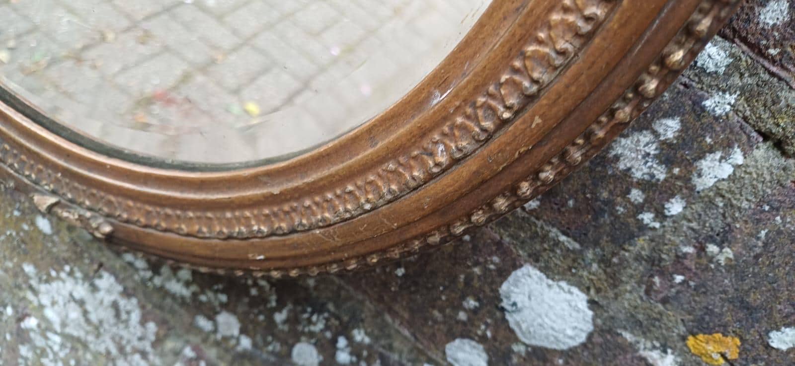 1900s vintage gold gesso framed bevelled mirror - ornate detail round mirror