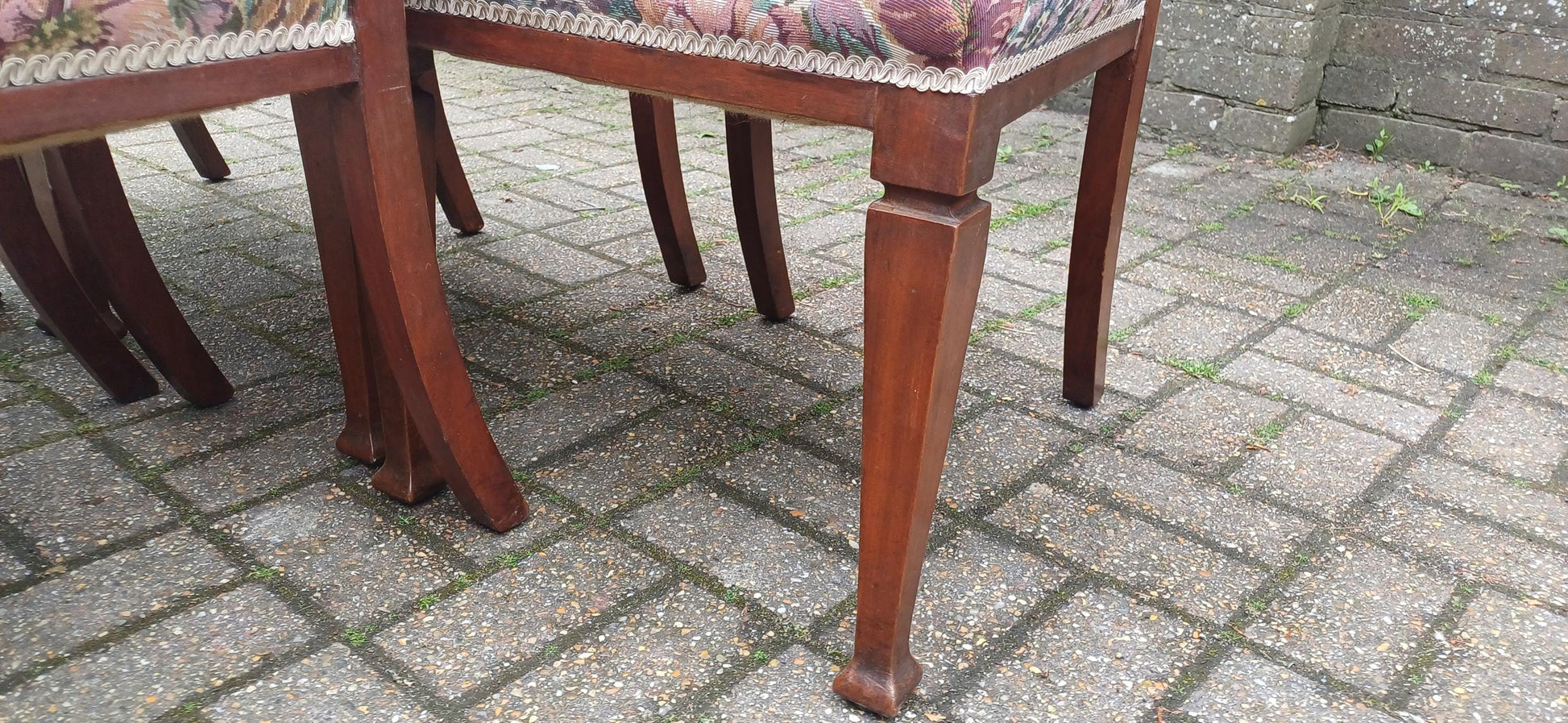 Set of 6 Antique Carved Walnut Dining Chairs with Floral Tapestry Seats Art Nouveau High End Quality Vintage FREE HAND Delivery