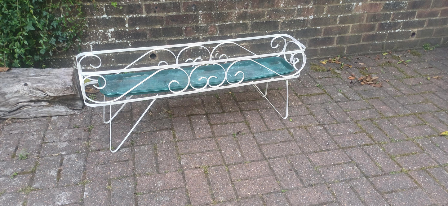 Vintage Retro 50s 60s White Wrought Iron Plant Stand with Green Tray – Shabby Chic Garden Display Rack – French Scroll Patio Planter Holder