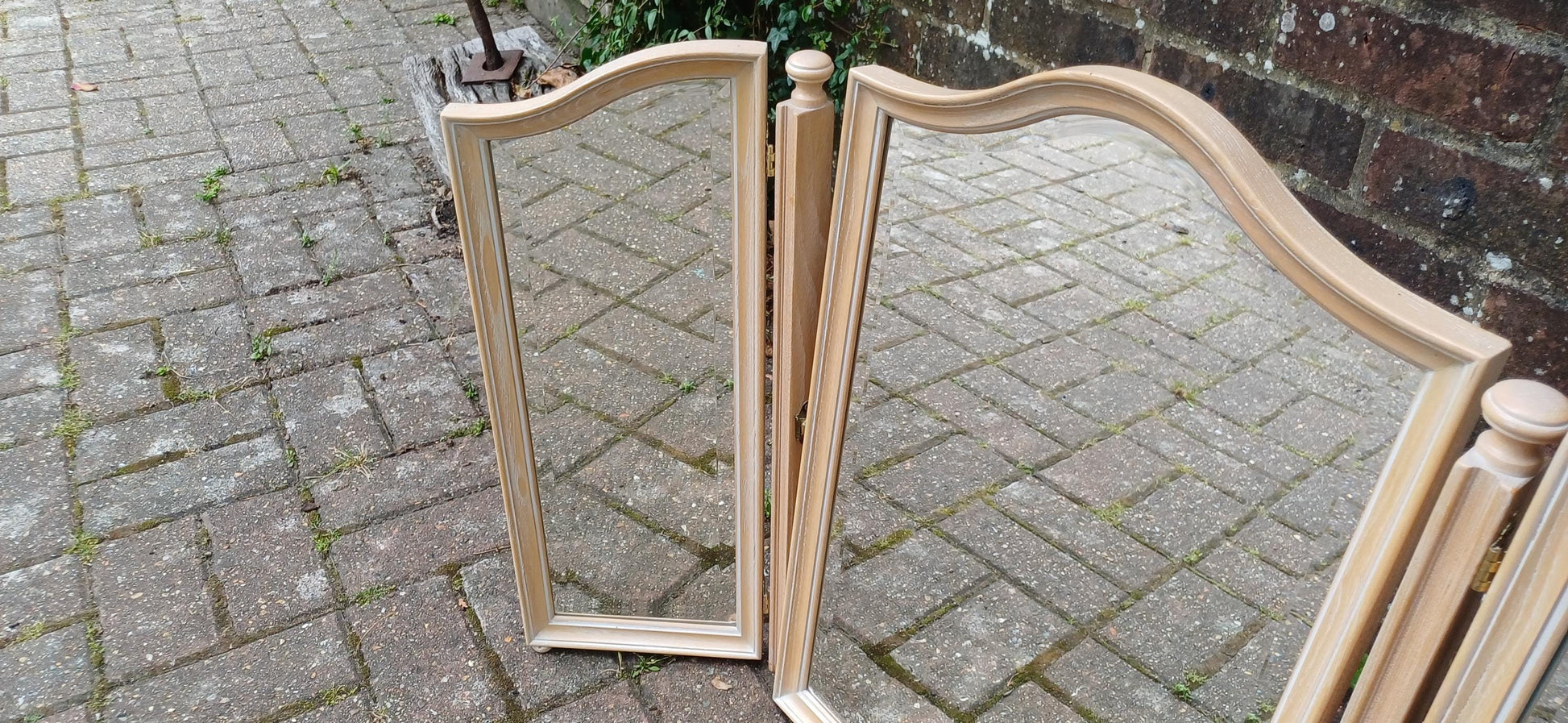Vintage 1920s Limed Oak Dressing Table Mirror Bevelled Glass, Tilting Centre, Swing Panels, Elegant Vanity Display, Shabby Chic Style