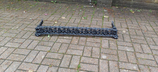 Antique Cast Iron Fire Fender with Fruit and Foliage Motif – Ornate Victorian Fireplace Guard Vintage Hearth Surround FREE HAND Delivery