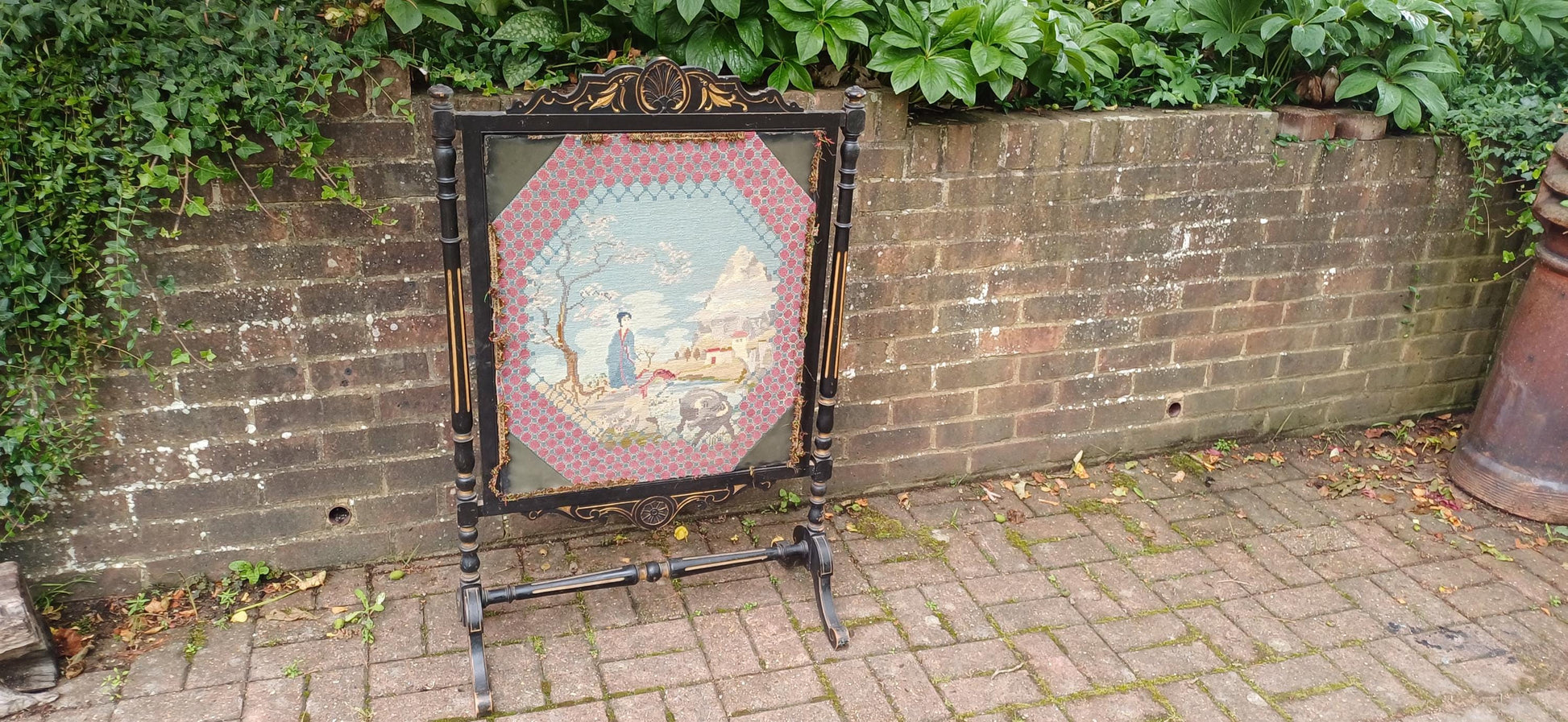Huge Antique Victorian Ebonised Screen Oriental Tapestry Black Lacquer Fire Screen with Gilt Decoration Turned Supports FREE HAND Delivery