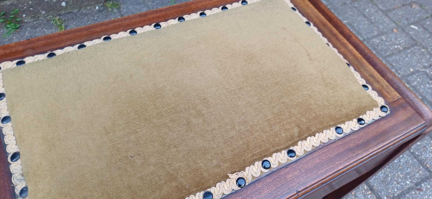 Antique Edwardian Upholstered Mahogany Piano Stool with Lift-Top Storage Box and Vintage Wooden Music Bench Decorative Seat