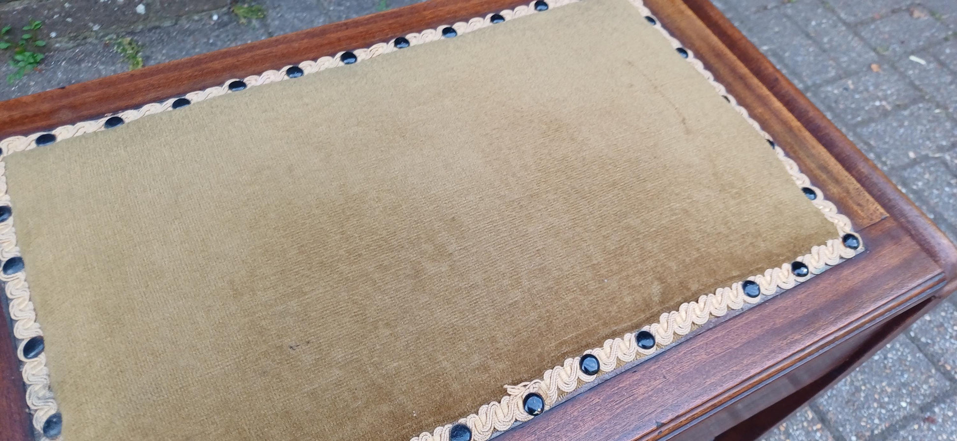 Antique Edwardian Upholstered Mahogany Piano Stool with Lift-Top Storage Box and Vintage Wooden Music Bench Decorative Seat