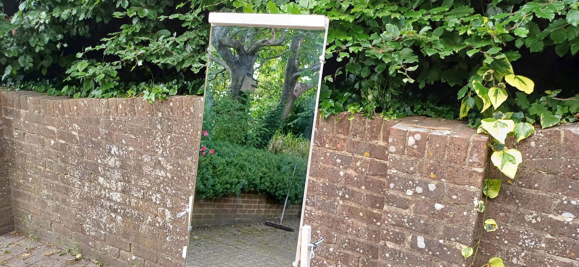 Vintage Industrial Free Standing Dressing Mirror on Castors Adjustable Retro Shop Display Metal Frame Rolling Mirror FREE HAND Delvery