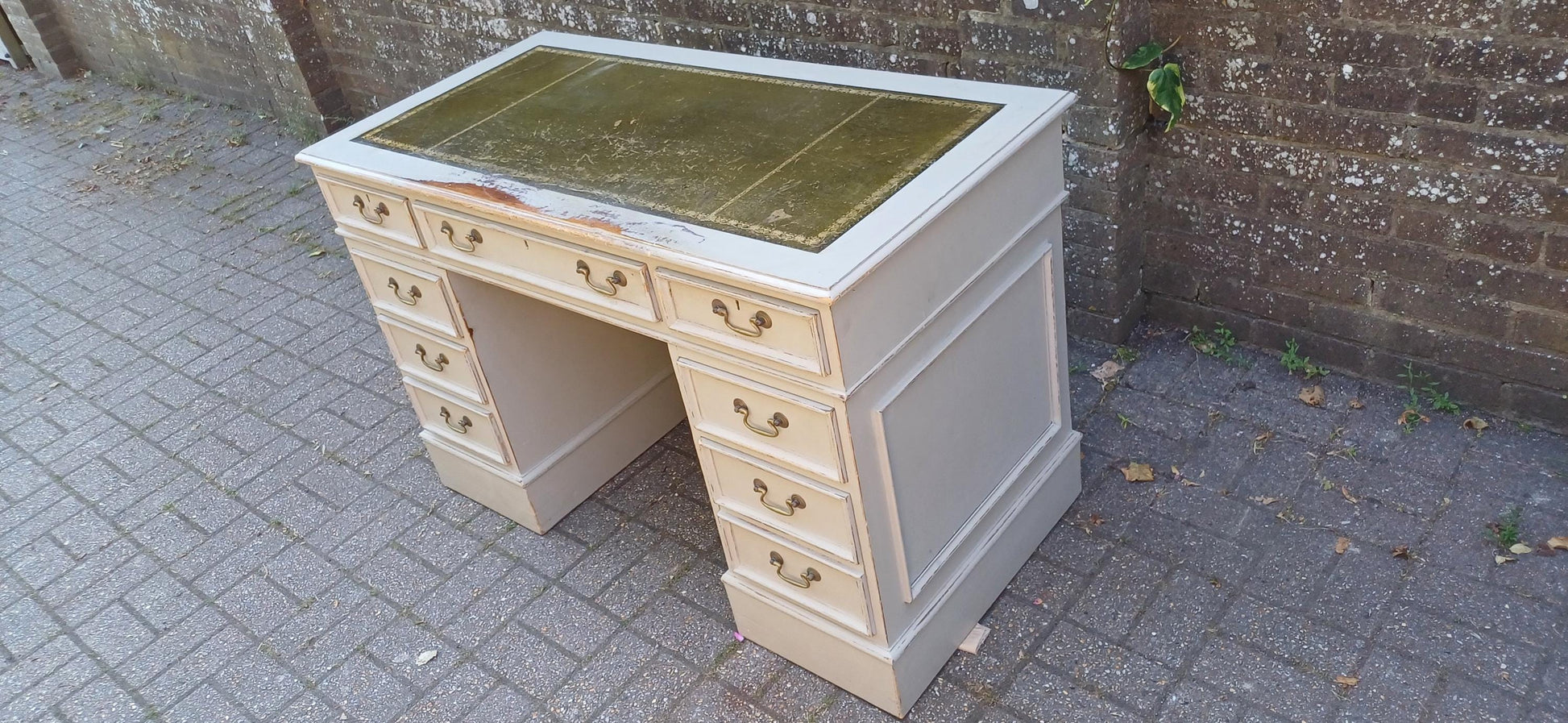 Vintage Painted Pedestal Desk with Green Leather Top Shabby Chic Distressed Home Office Furniture 9 Drawer Antique Style FREE HAND Delivery