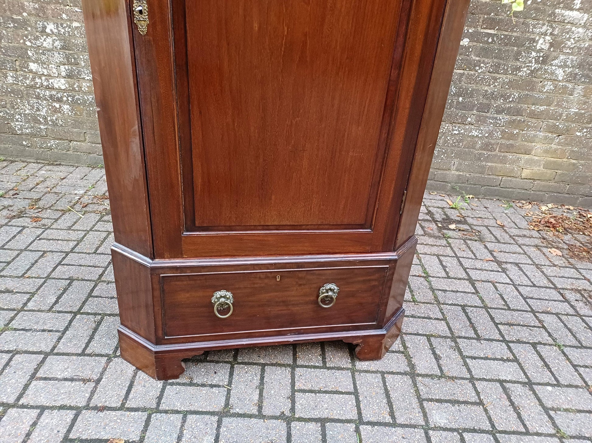 Antique Georgian Mahogany Corner Hall or Bedroom Wardrobe Tall Hanging Cupboard Entryway Coat Storage 19th Century FREE HAND Delivery