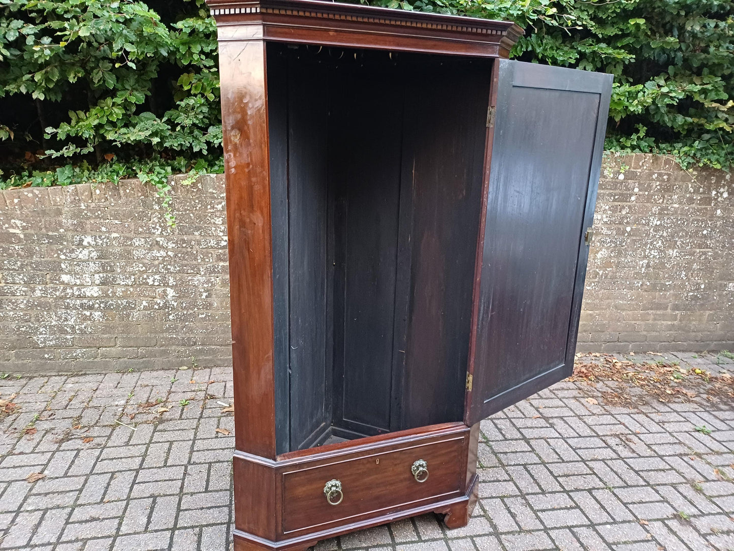 Antique Georgian Mahogany Corner Hall or Bedroom Wardrobe Tall Hanging Cupboard Entryway Coat Storage 19th Century FREE HAND Delivery
