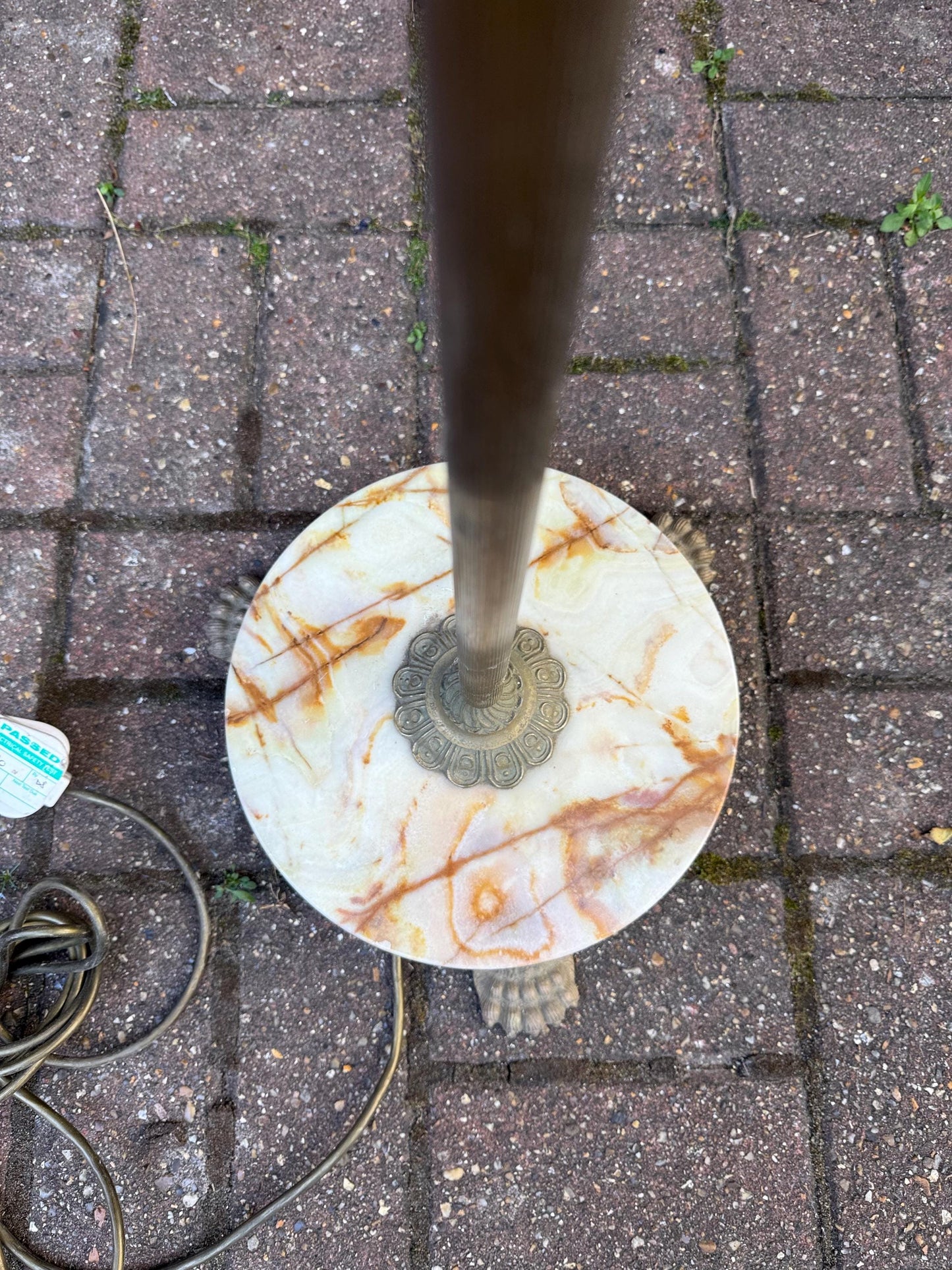 Vintage Onyx & Brass Floor Lamp – Retro 1970s Standard Lamp with Marble Base, working and PAT tested