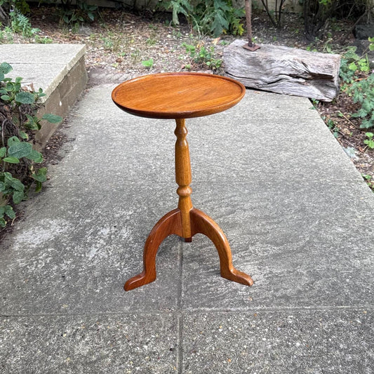 solid wood mid century small accent table, wine table or plant stand. golden yellow wood. lovely tripod legs with splayed feet. very retro in look and great quality