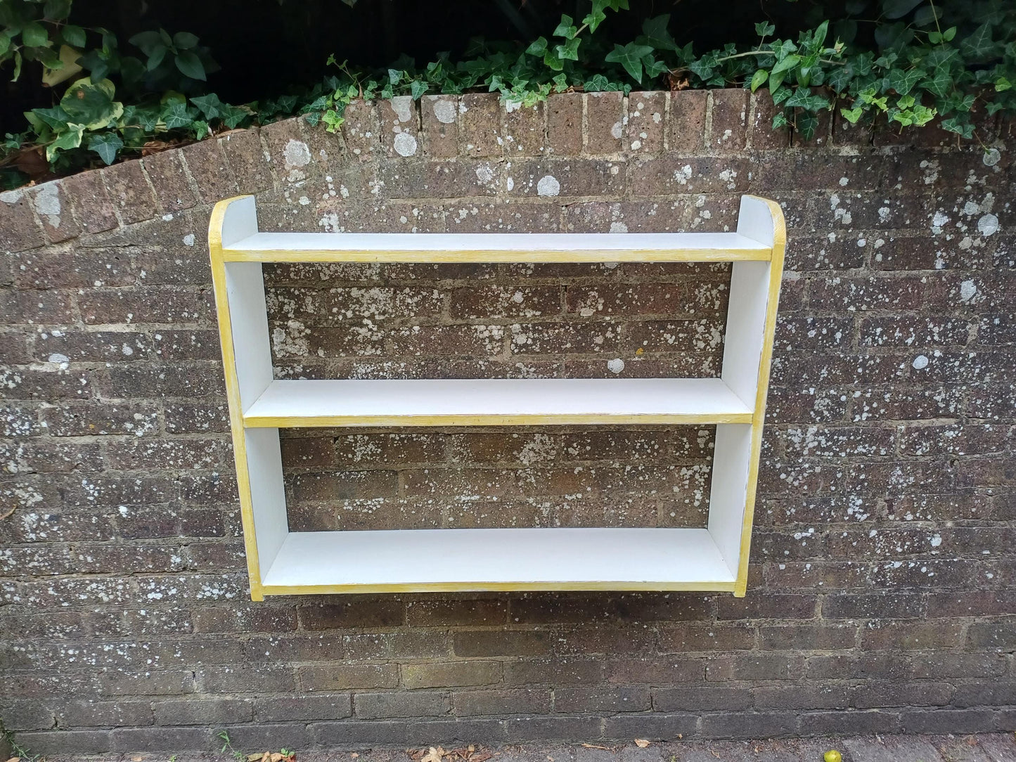 Hand Painted Vintage Wall or Freestanding Shelf Farrow & Ball Wimborne White Gold Trim Shabby Chic Bookshelf Open Storage Display