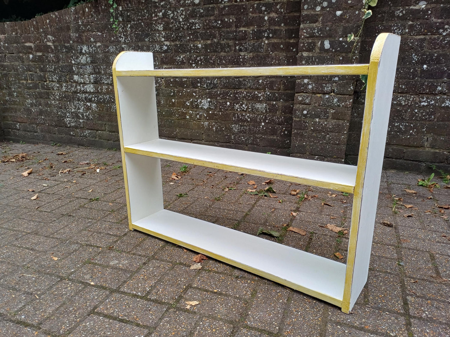 Hand Painted Vintage Wall or Freestanding Shelf Farrow & Ball Wimborne White Gold Trim Shabby Chic Bookshelf Open Storage Display