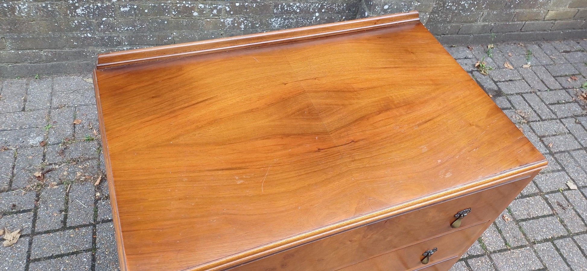 Vintage Georgian Style Burr Walnut Veneer Chest of Drawers on Cabriole Legs 20th Century Tallboy with Serpentine Front FREE HAND Delivery