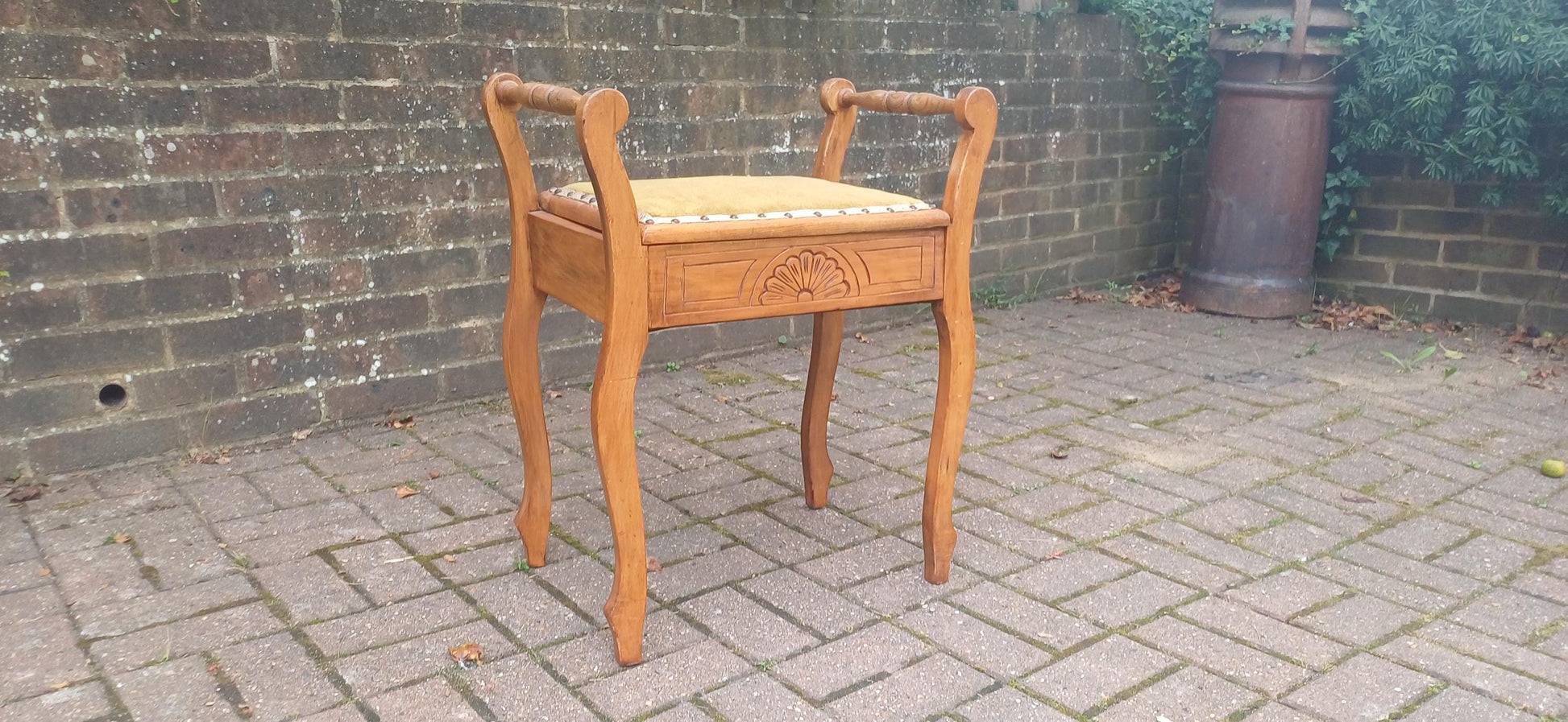Antique Edwardian Carved Piano Stool – Lift-Up Seat Storage Stool with Green Velvet Upholstery, Arts & Crafts Vanity Bench circa 1910s