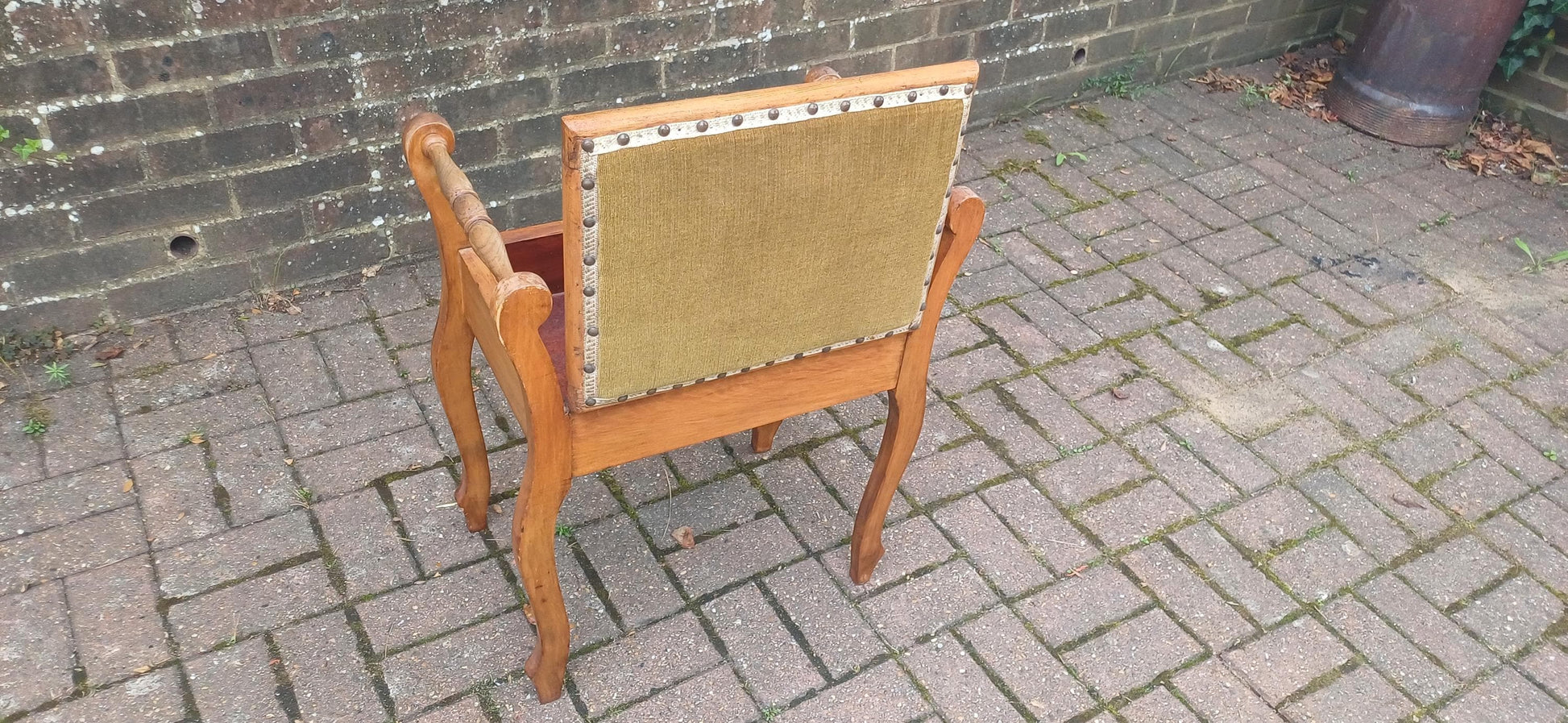 Antique Edwardian Carved Piano Stool – Lift-Up Seat Storage Stool with Green Velvet Upholstery, Arts & Crafts Vanity Bench circa 1910s