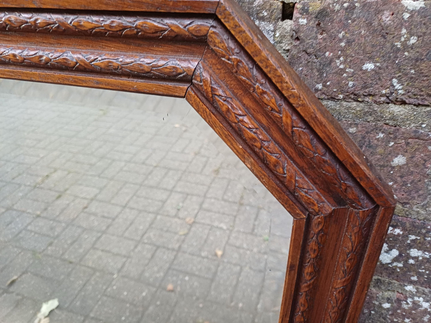 Antique Octagonal Wall Mirror with Oak Carved Wooden Frame and Bevelled Glass – Early 20th Century Vintage Decorative Home Accent